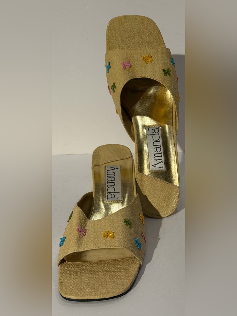 Amanda Open Toe & Heel Sandals Sz11 Natural Linen Canvas Embroidered Sandals